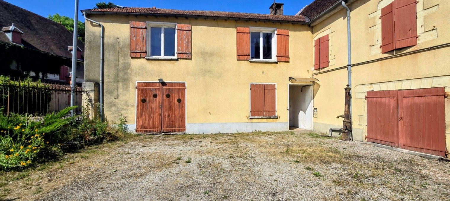 Appartement Ã  
Arc Les Gray