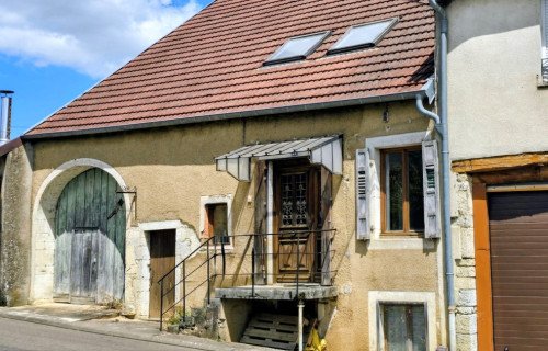 Maison Ã  
Avrigney Virey