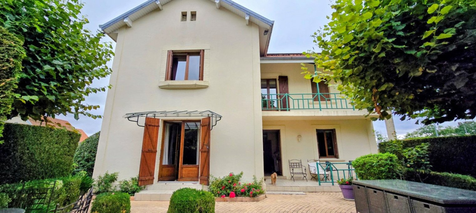Maison Ã  
Savoyeux