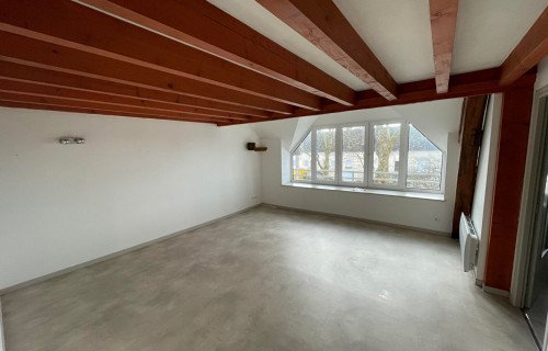 Appartement Ã  
Arc Les Gray